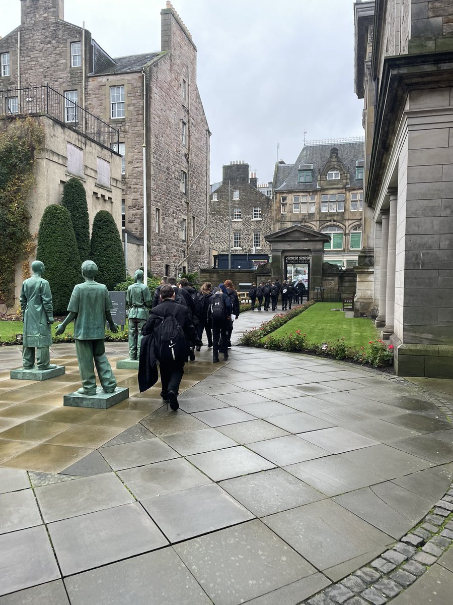 MissReynoldsENG's tweet photo. S2 took a trip to @surgeonshall in Edinburgh this morning to put our study of Nicola Morgan’s ‘Fleshmarket’ into context. Pupils were fascinated by the exhibits on show and thoroughly enjoyed their visit! 🩺 https://t.co/f267aj3hD4