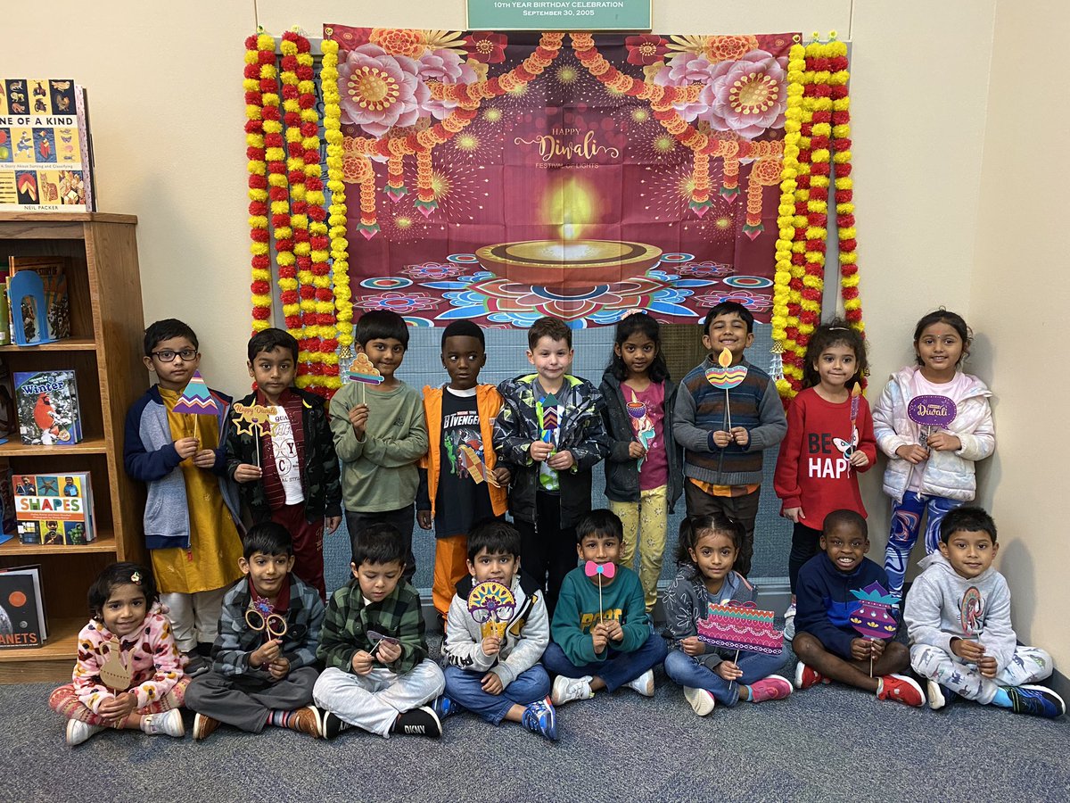 Happy Diwali from K3!! Thank you <a href="/VRELibrary/">Anu Khosla</a>  for the awesome Photo Booth!