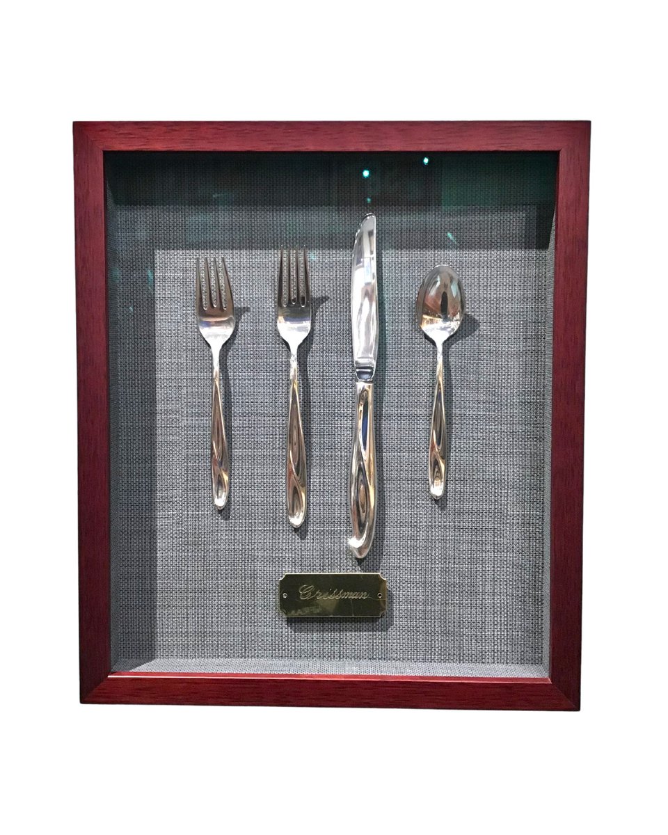 afwkc's tweet image. Cutlery can be art too, particularly if it's a special memento to its owner!

#decorationideas #creativeframes
