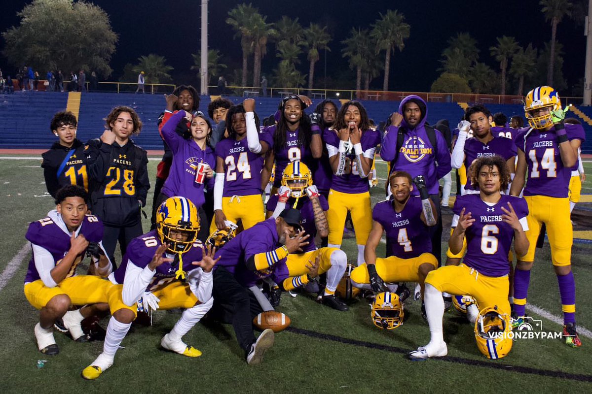 CoachLeach3's tweet photo. Oakdale on the ⏰ Jobs Not Finished. #GrantsDBRoom #WeAreGrant #PacerForLife #ThrowbackJerseys https://t.co/tQEmyOTVLy