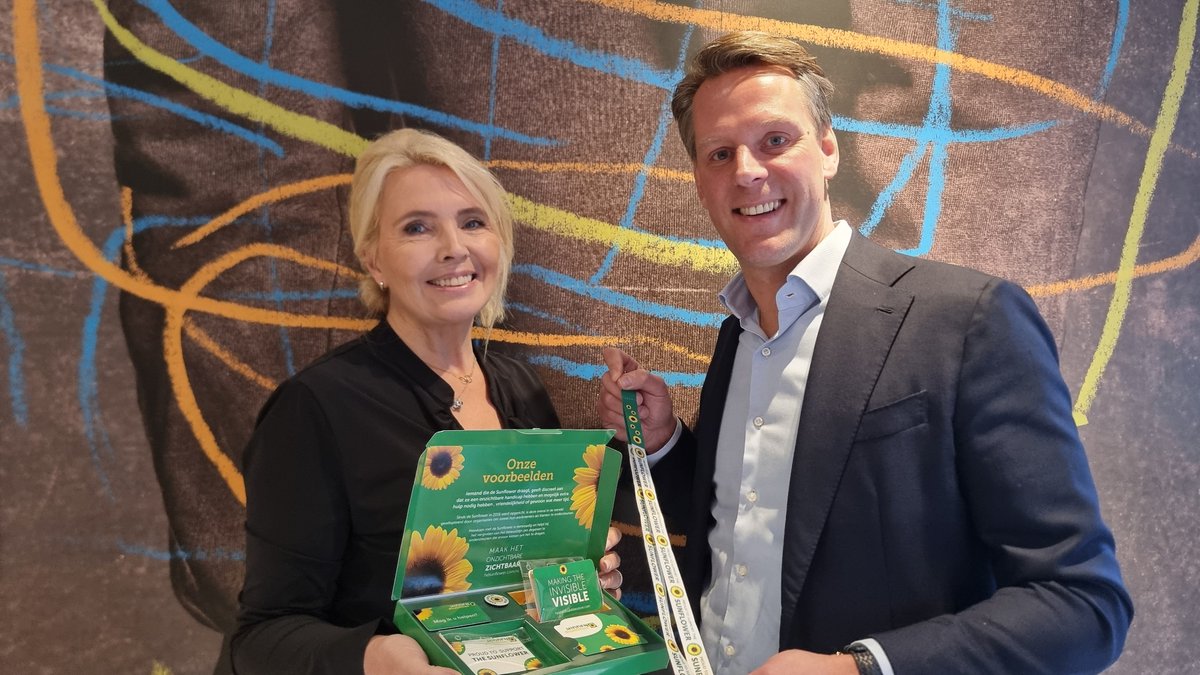 Steeds meer Zwolse bedrijven en organisaties erkennen Hidden Disabilities Sunflower → tinyurl.com/mvvwybdj 

#autisme #angststoornis #adhd #depressie #longcovid #chronischepijn #Zwolle #zgr