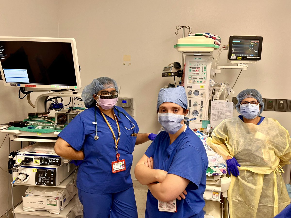 KUDOS to @stanfordneo #SuperFellows @SheilaRazdan & @FaithMyersMD for their outstanding skills, commitment, and collaboration in a recent massively complex multidisciplinary delivery! Thank you to these stars and all the @stanfordneo team! @stanfordchild #FetalCenter @WomenNeo