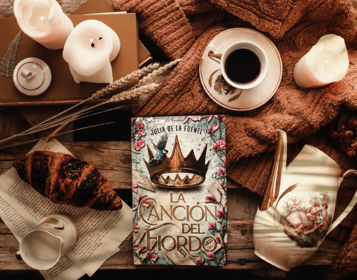 Magia. No existe otra palabra para definir, #LaCanciónDelFiordo de <a href="/JuliaDlafuente/">Julia De la Fuente 📕</a> ✨

Si quieres seguir leyendo lo que este libro me ha hecho sentir, no te pierdas mi #reseña completa en: bemele32.blogspot.com/2023/11/la-can…