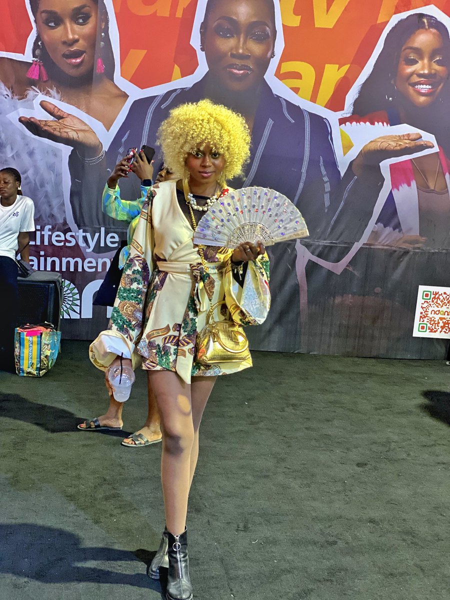 Actuallyjuliee's tweet image. My outfit for #GTCOFashionWeekend 🫠