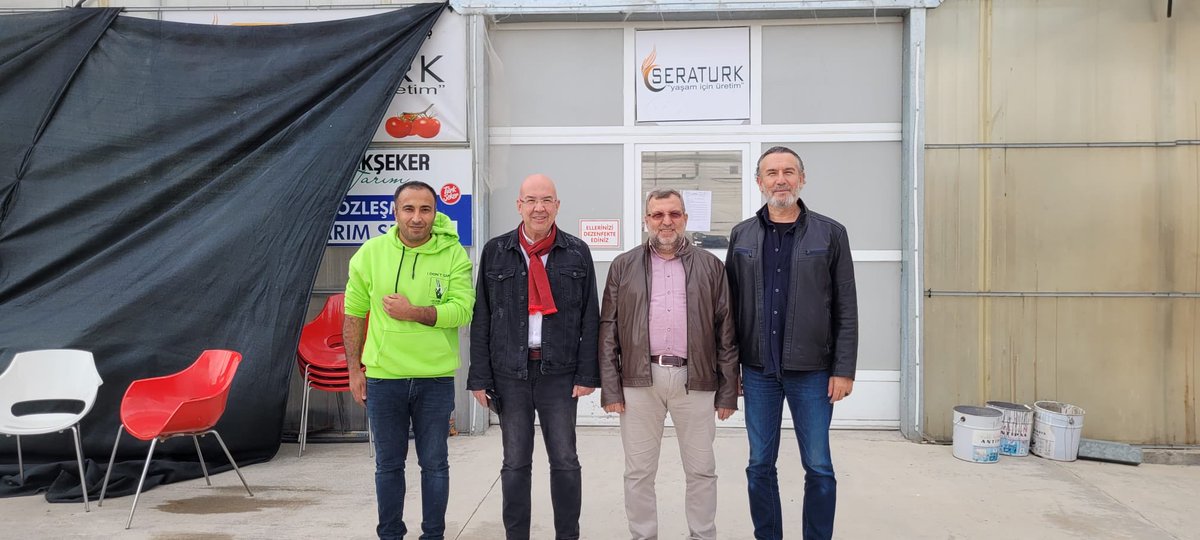 Uzun süredir gidemediğim eskişehir çiftelerdeki  seratürk  şirketimiz domates seramıza secaattin kardeşimle uğradık