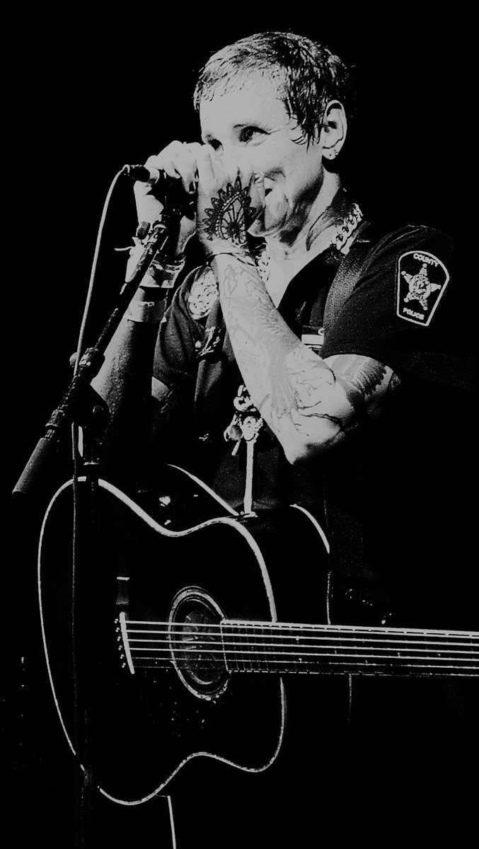 EightfoldPunk's tweet photo. Still on my truth about this set being one of the best ever!! I love this photo. #TheFest #MyGOAT https://t.co/hYNjCUyE76