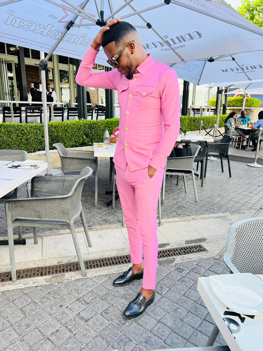 🎩LekkerStylist👔👞 tweet media