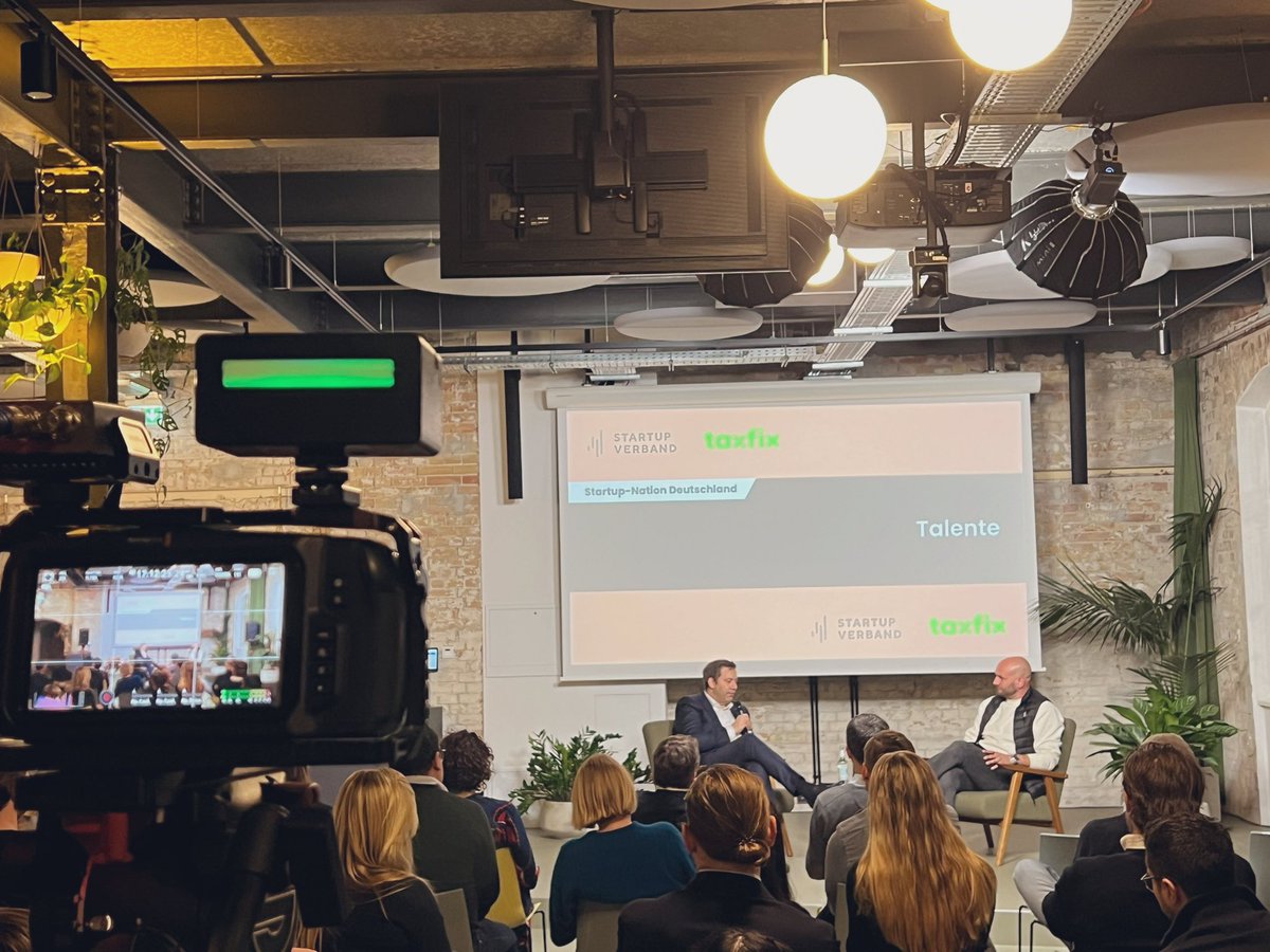 No surprise: <a href="/miele/">Miele</a> startet mit #ESOPasap ins Interview mit <a href="/larsklingbeil/">Lars Klingbeil 🇪🇺</a>. #Mitarbeiterbeteiligung ist sein persönliches Prio-Thema. 💛 Talente lassen sich nicht nur mit schönen Städten anlocken. 🏙️ 
#StartupVerband