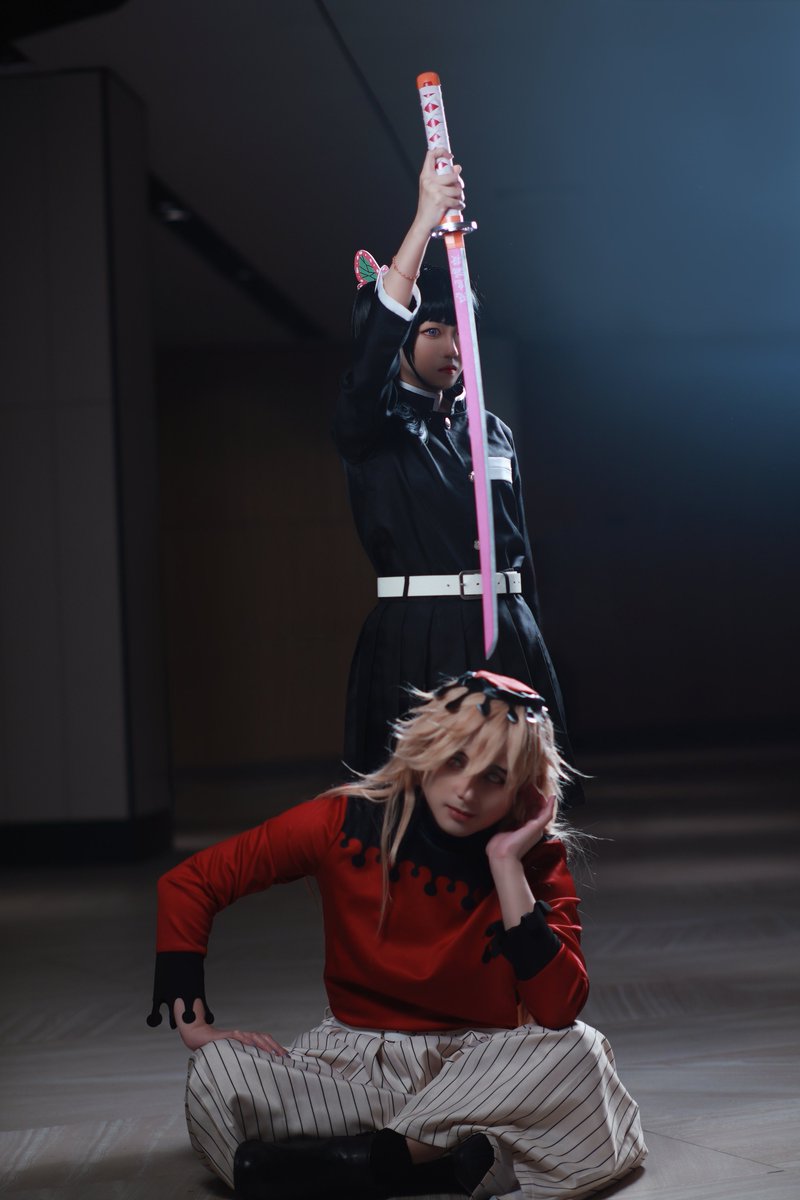 eru_coser's tweet photo. 「しっかり持ってないから、とられちゃった。」

#doma #douma #doumacosplay 
#uppermoon2 #kimetsunoyaiba 
#kimetsunoyaibacosplay #demonslayer 
#demonslayercosplay #鬼滅の刃 
#鬼滅の刃コスプレ #栗花落カナヲ 
#栗花落カナヲコスプレ #童磨 
#童磨コスプレ https://t.co/GAWibDAxcP