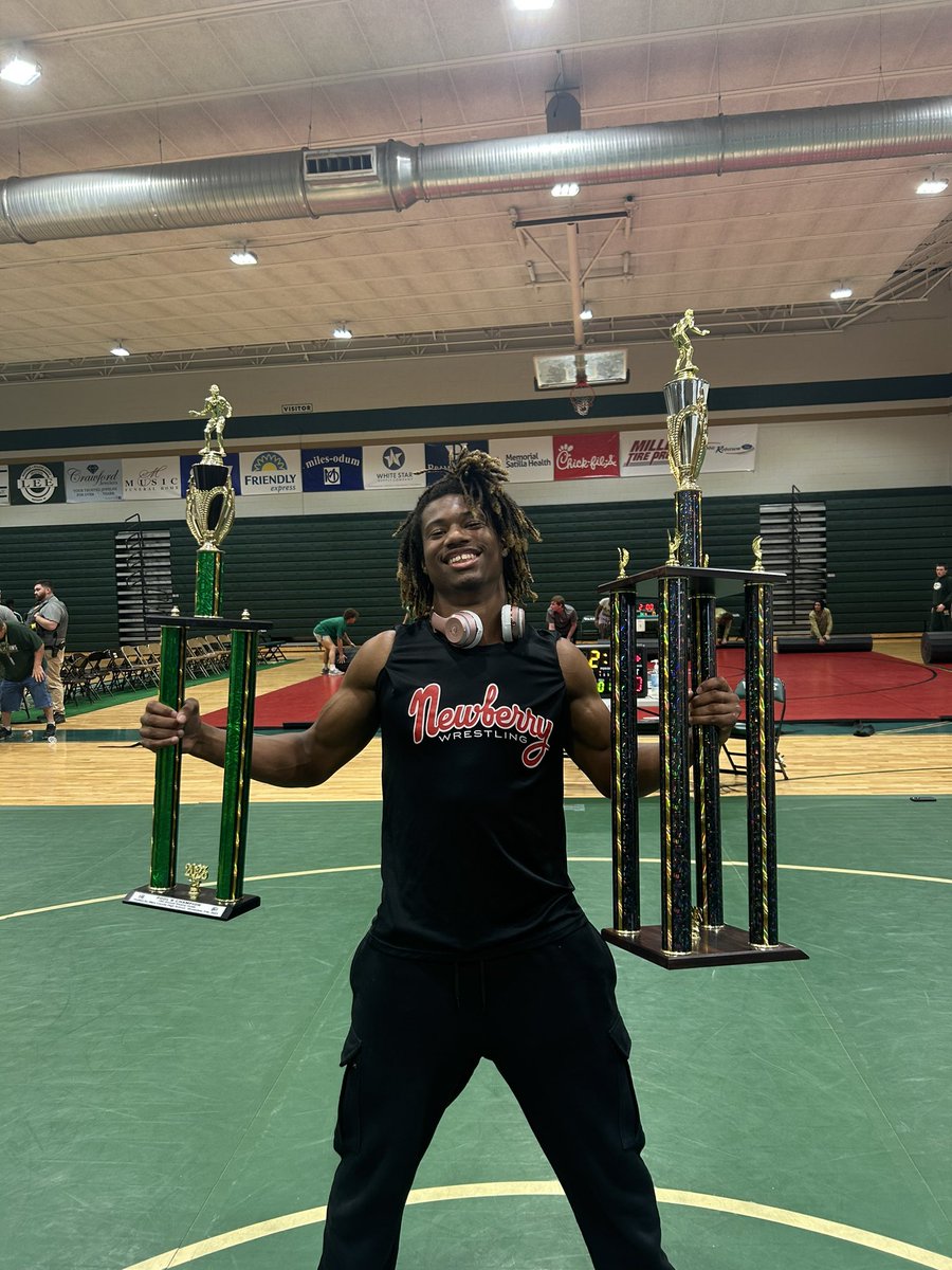MenzieDj's tweet photo. Starting off the year right 3-0 in match play and took home the Swamp Tournament Title. RHHS 7A #175lbs @MontevalloW @BoroWrestling1 @fsuwrestle @AlfredWrestling @TheAndyVogel @Coach_dubs1 @CoachKi85724766 @coachtesch @CoachKi85724766 @CoachFiacchi_UA https://t.co/rkI2N4xDKG