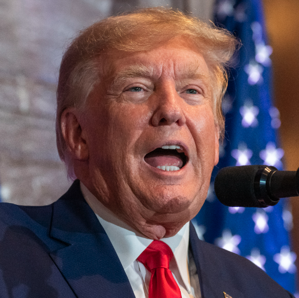 BREAKING: Donald Trump makes his first Truth Social post since his sister's death — and uses it to launch a truly unhinged attack on Special Counsel Jack Smith instead of mourning.

This is a sick, sick man...

Trump's sister Maryanne Trump Barry, a former federal judge, was