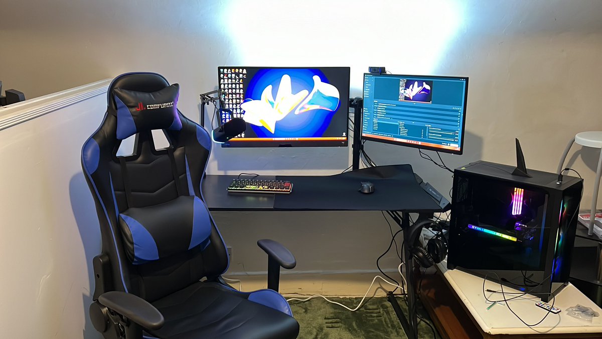 Decided to change my setup a little bit and moved it what do you think ?? 
Going to be going live soon