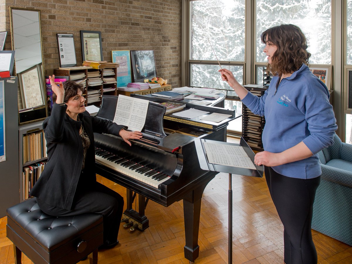 Dr. Nancy Menk, professor and chair of the music department, takes the stage tonight at Carnegie Hall for the eighth time. Read more about Menk’s long-standing relationship with New York’s legendary venue in our web story online: bit.ly/46eknPh
