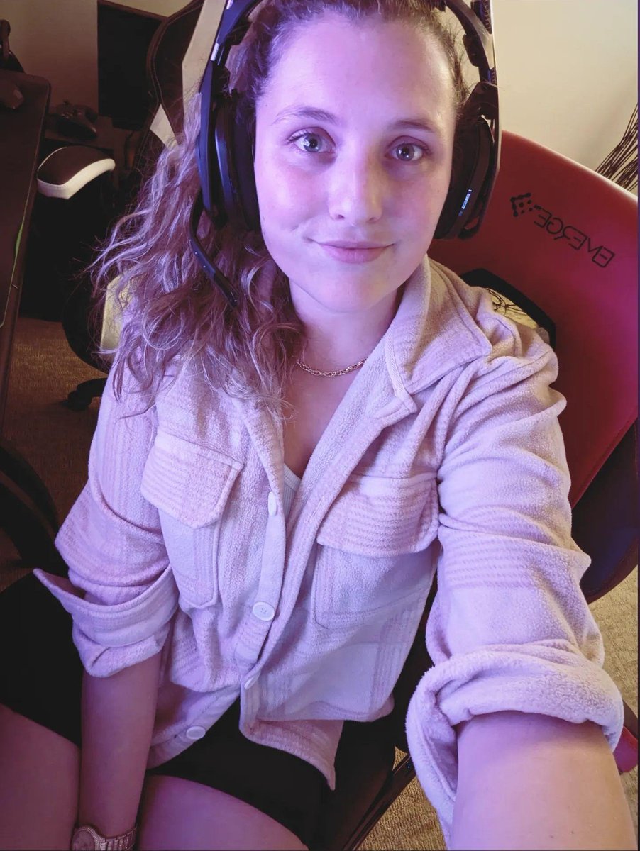 _Imashotcalla's tweet photo. 13/75 Followers on Kick!
It has been a lot of fun so far streaming Apex Legends and Starfield.
Come join in tonight at 7pm MST ๐๐๐ผ
I will be completing the main storyline on Starfield! It has been a wild ride. ๐
#starfield #apexlegends #kickstream #kickstreamer #starfieldstream https://t.co/M2zAQwRIJY