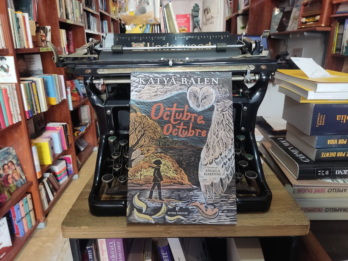 No faltará la recomendación literaria de <a href="/PrismaTomares/">Librería Prisma Tomares</a> cada semana con #UnLibroParaTi