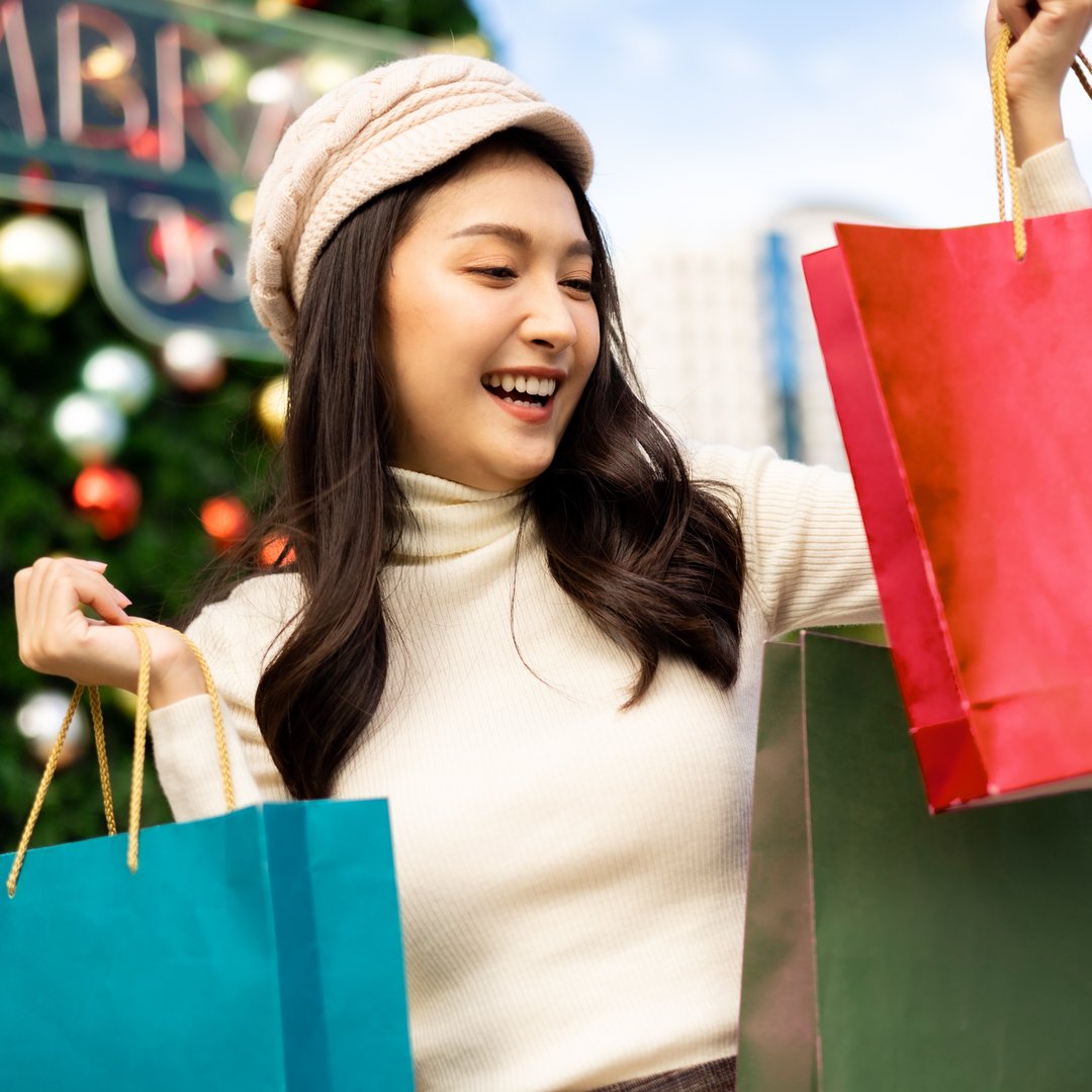 ❤️ Would you like to go holiday shopping for a cause?

😊 Join us for a Holiday Market on December 2nd and 3rd from 10 am - 4 pm at 1900 Sheridan Road, Highland Park, Illinois. 

🏫 A portion of proceeds will be donated to support mental health education programs in schools.