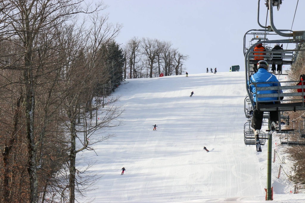 Need some Monday Motivation? T-5 days to OvR Snowfiend <a href="/belleayre/">belleayre region</a> ⁠🎉
⁠
The season is finally here #dontmissthebus #day1⁠
⁠
🗓️  Saturday, Nov 18⁠
📍  <a href="/Belleayre/">belleayre region</a>⁠
🎟️  l8r.it/hDux