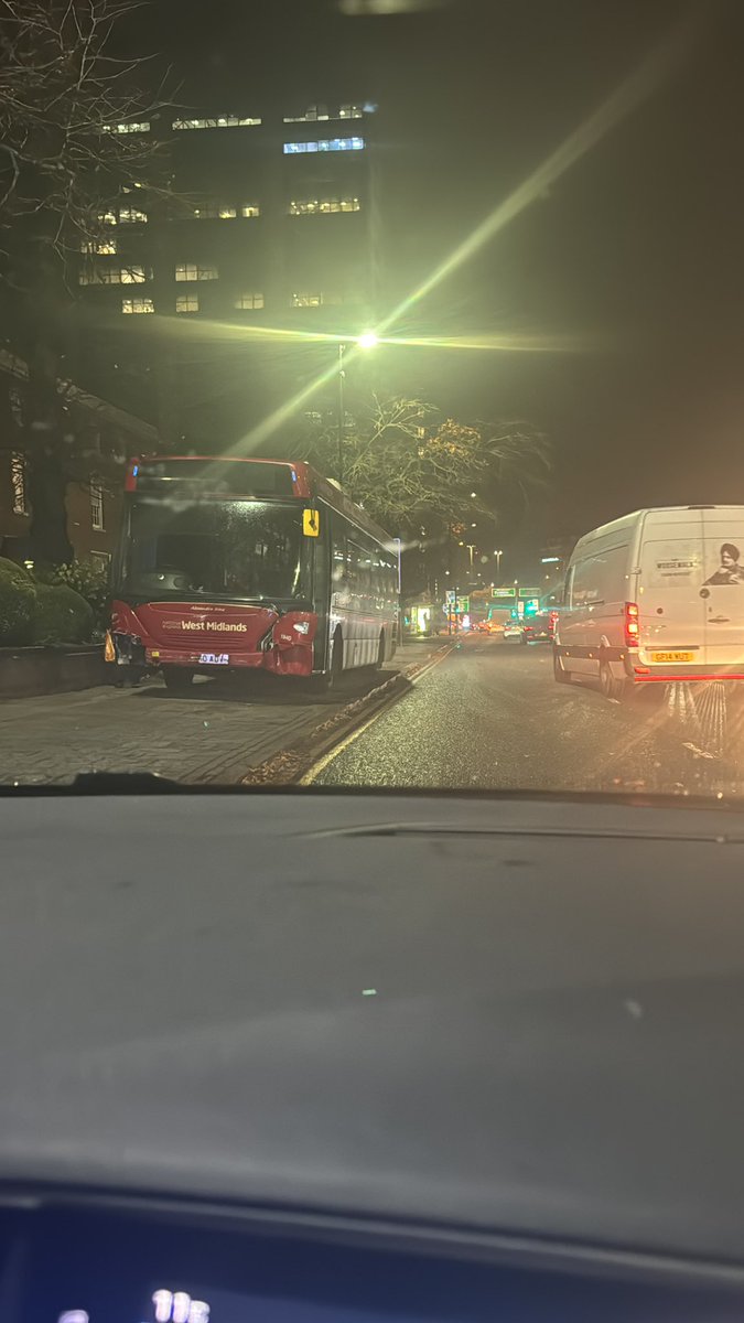 RTC Hagley Road into city near five ways. Awaiting recovery for the bus 🚌 lucky no one was injured and the driver had a medical episode at the wheel and is doing fine in hospital. Log 3075 MM