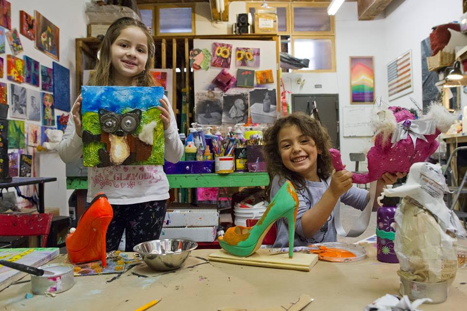 Thanksgiving Fun for Kids and Teens. Check our Holiday Camps- nominated BEST CAMP IN BROOKLYN for the 3rd yr.

Book your spot ⇨
creativelywildartstudio.com/fall-holiday-c…

#CreativelyWildArtStudio #ArtCamps #Camps #CampsforKids #CampsforTeens #DUMBOCamps #ArtCamps #ThanksgivingCamps #TeenCamps