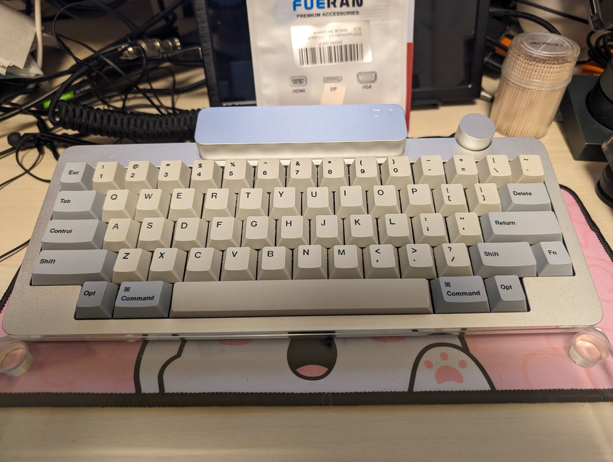 eegozilla_eg's tweet image. Tilly60を組んで、キーマップを設定みた。
キーキャップはKeychronのQ60のを使ったけど、ちょっとイメージと違うなあ…
キーマップの設定は意外と手こずった。VIAがすんなり使えないから大変だよ。
#IQUNIX #Tilly60 #HHKB