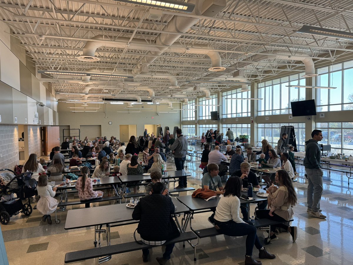 chrisnyder's tweet photo. Providence Bible Church Fellowship Meals are the best meals https://t.co/rlZVUC10Ds