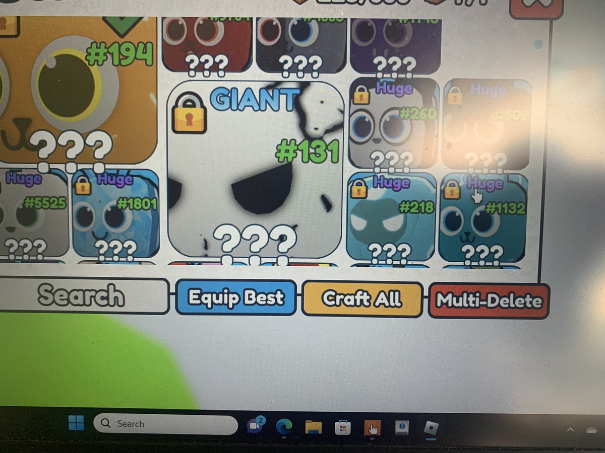 Mumuouok's tweet photo. Alt got another giant afk lastnight.
#ctrlgames #luckyblocklegends https://t.co/S8nexuw7f2