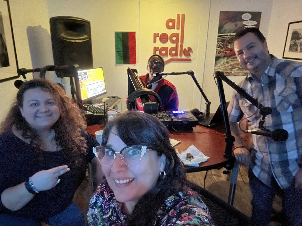 Sarah Rafael García tweet media