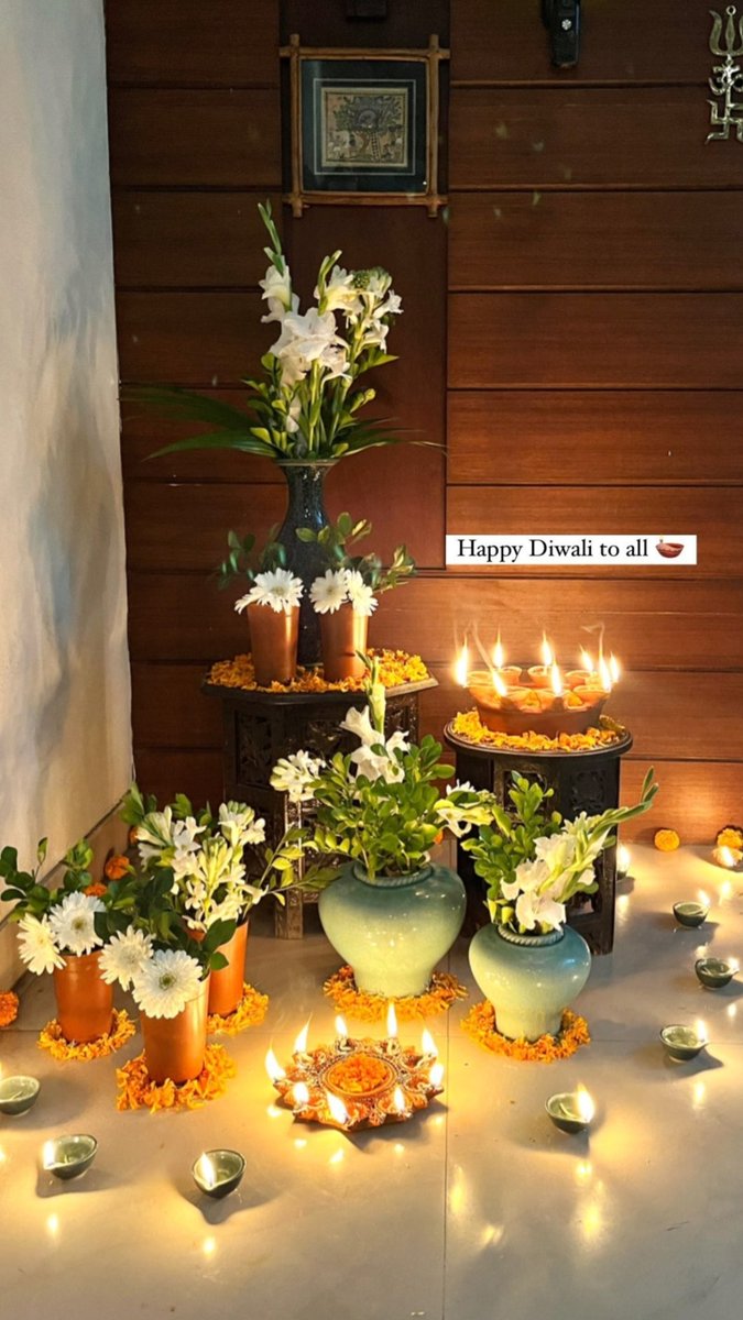Sharing a glimpse of an #EcoFriendly #Diwali, blending the warmth of divyas with the freshness of plants. #Sustainable celebrations are a step towards a greener future. 🪔🌿 #EcoFriendlyDiwali #SustainableCelebration #HappyDiwali