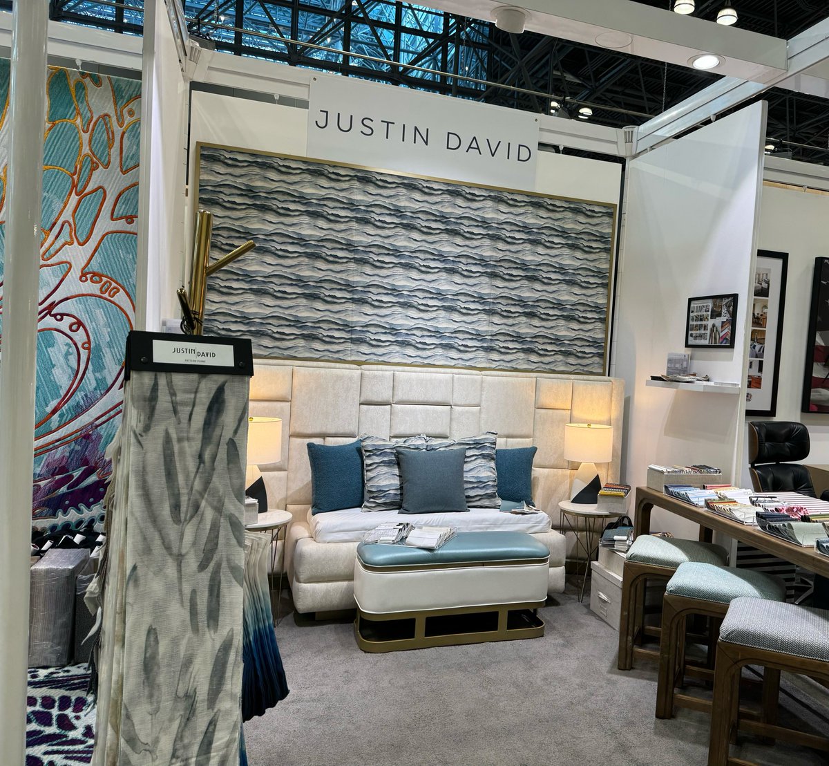JustinDavidTex's tweet photo. BDNY 2023 booth #1808 ! 
Stop by and see us and get your free gift! 
#bdny2023 #bdny #hospitality #hospitalityindustry #hospitalitydesigntrends #designshow #fabrics #newcollection #showroom #textiledesign #newyork #javittscenter #boutiquedesignnewyork #justindavidtextiles https://t.co/GYyrA8pxeF