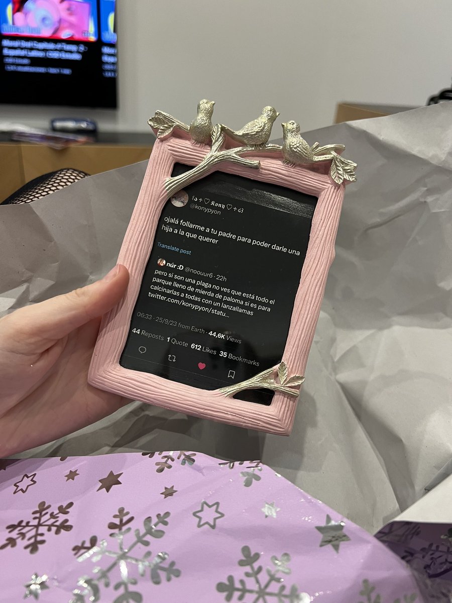 konypyon's tweet photo. ME ACABAN DE REGALAR ESTO https://t.co/3XuHd1KyMZ