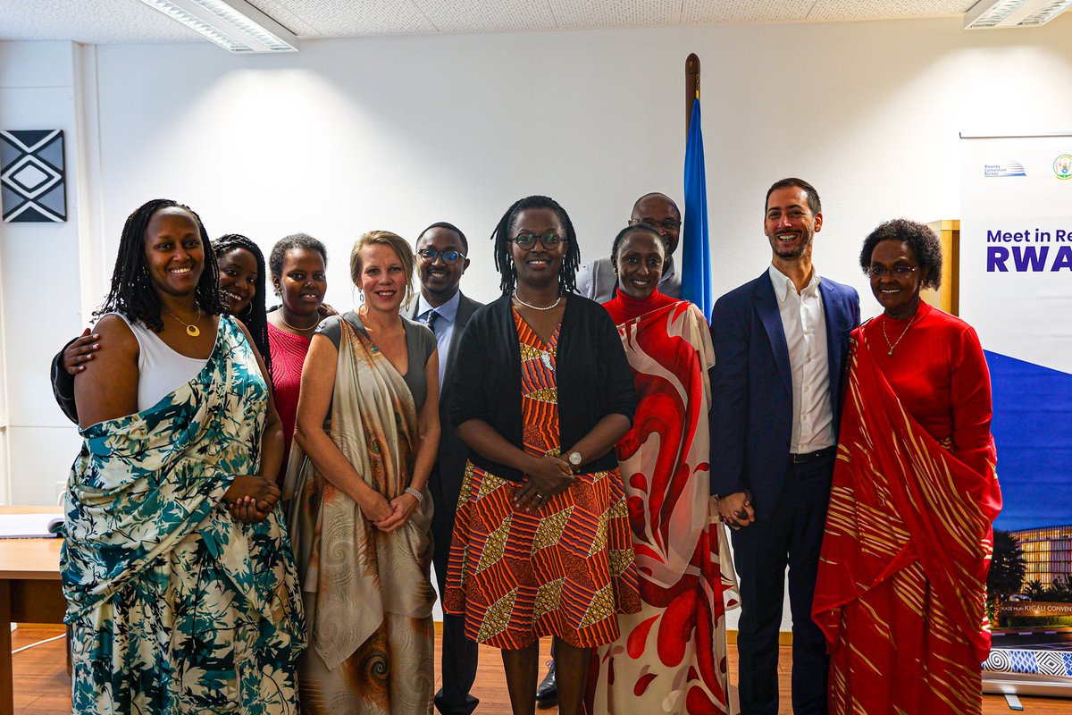 Delivering her remarks, Amb. <a href="/MCRwakazina/">M Chantal Rwakazina</a> congratulated the new Rwandan citizens and encouraged them to keep contributing to Rwanda's socio-economic development. Ngabane, Mottaz and Nkusi expressed their joy of being called ''umunyarwanda'' and vowed to uphold Rwandan values. 2/2