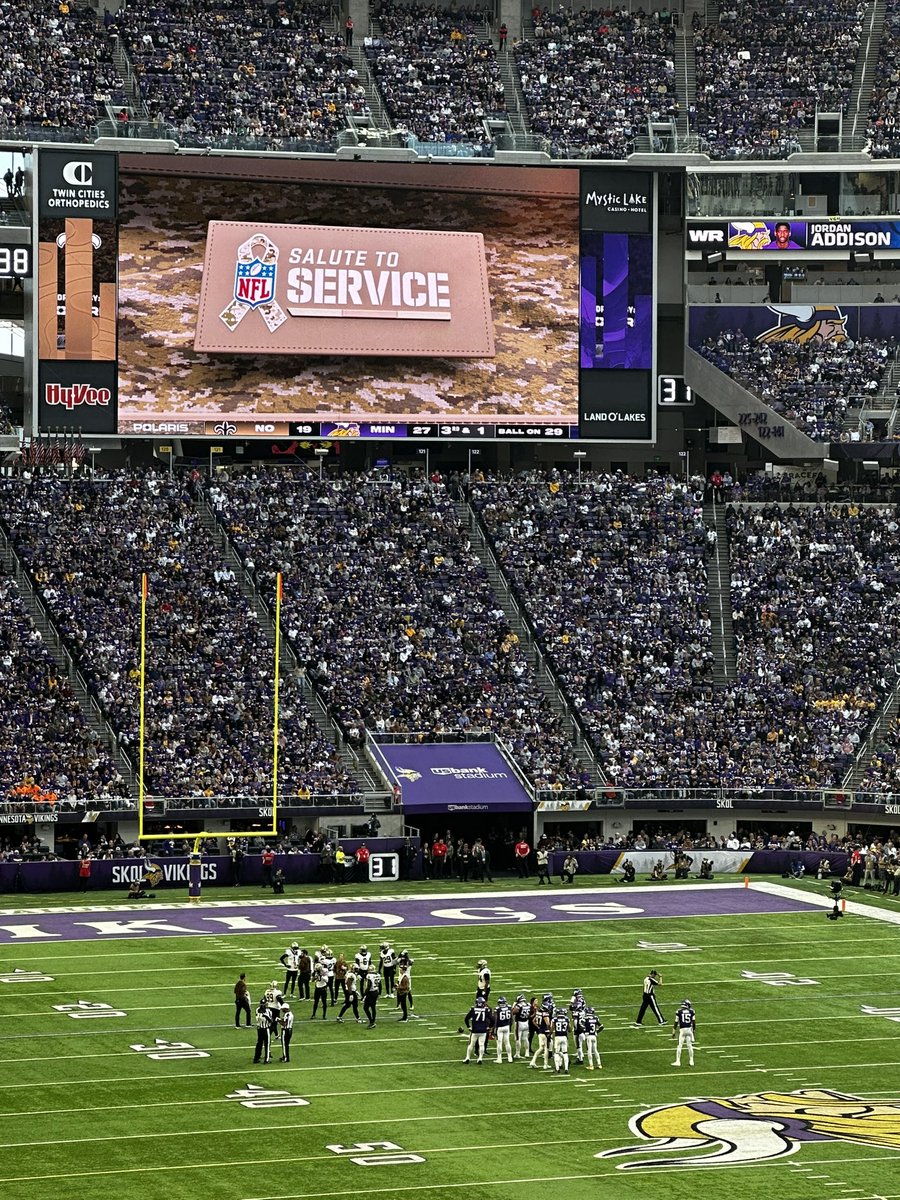 An incredible day at the Vikings game yesterday honoring our Veterans and celebrating the epitome of high performance teams, star players, courage and strategy! So much we can learn from in healthcare