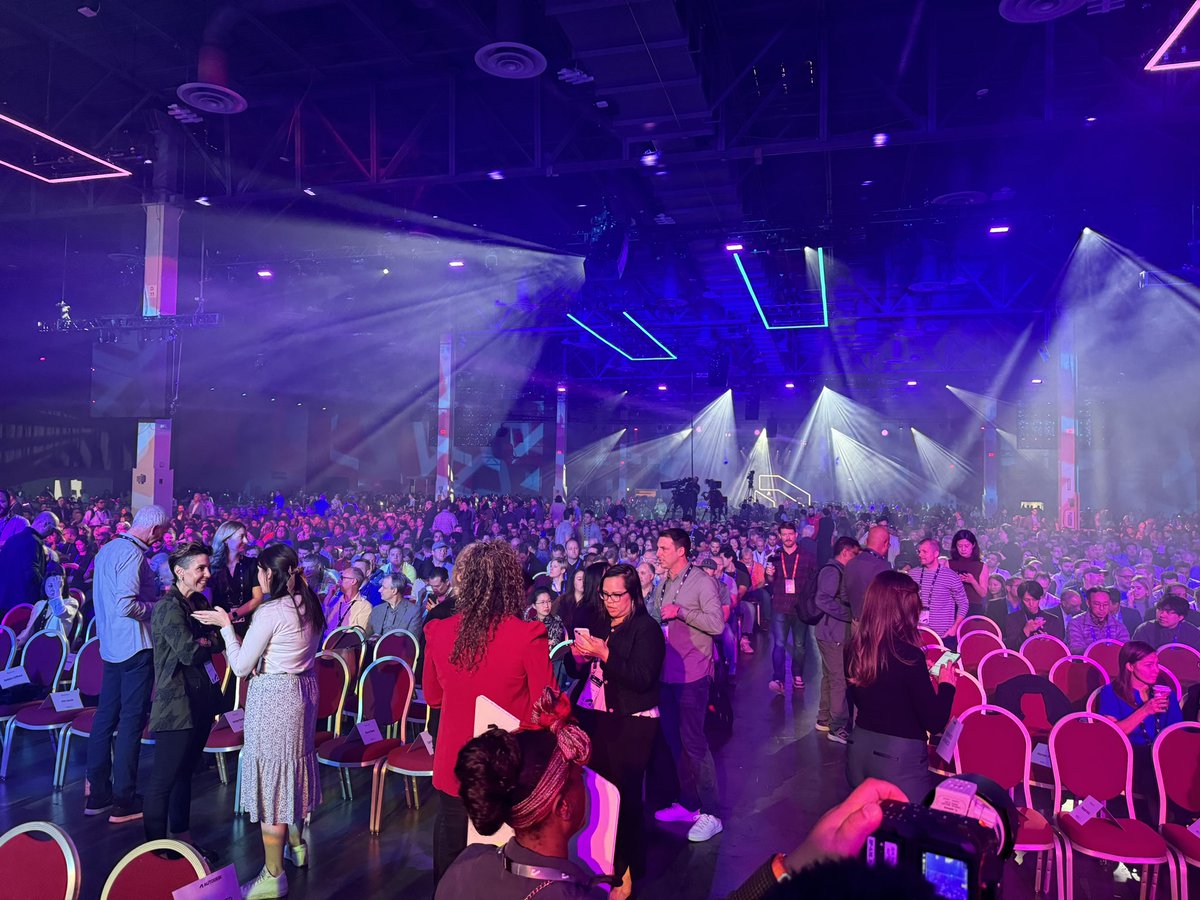 thecadgeek's tweet image. In case you were wondering, the D in Hall D stands for Dance at #AU2023