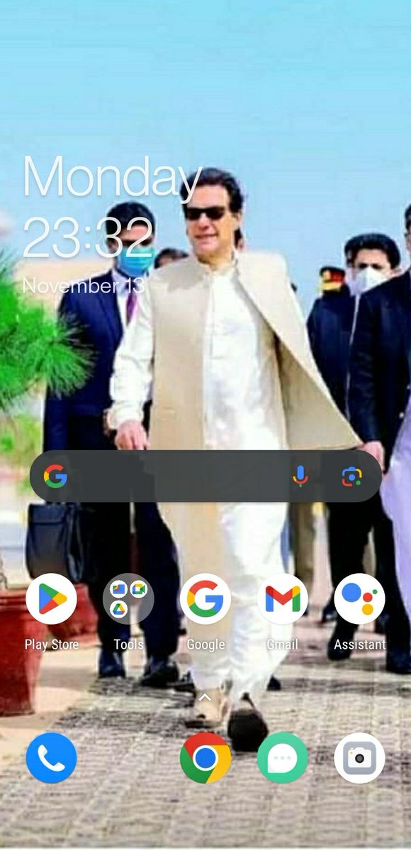 TruePakistani_1's tweet photo. @BakhtawarGillni قائد پاکستان عمران احمد خان نیازی https://t.co/gEsFLbkWZH