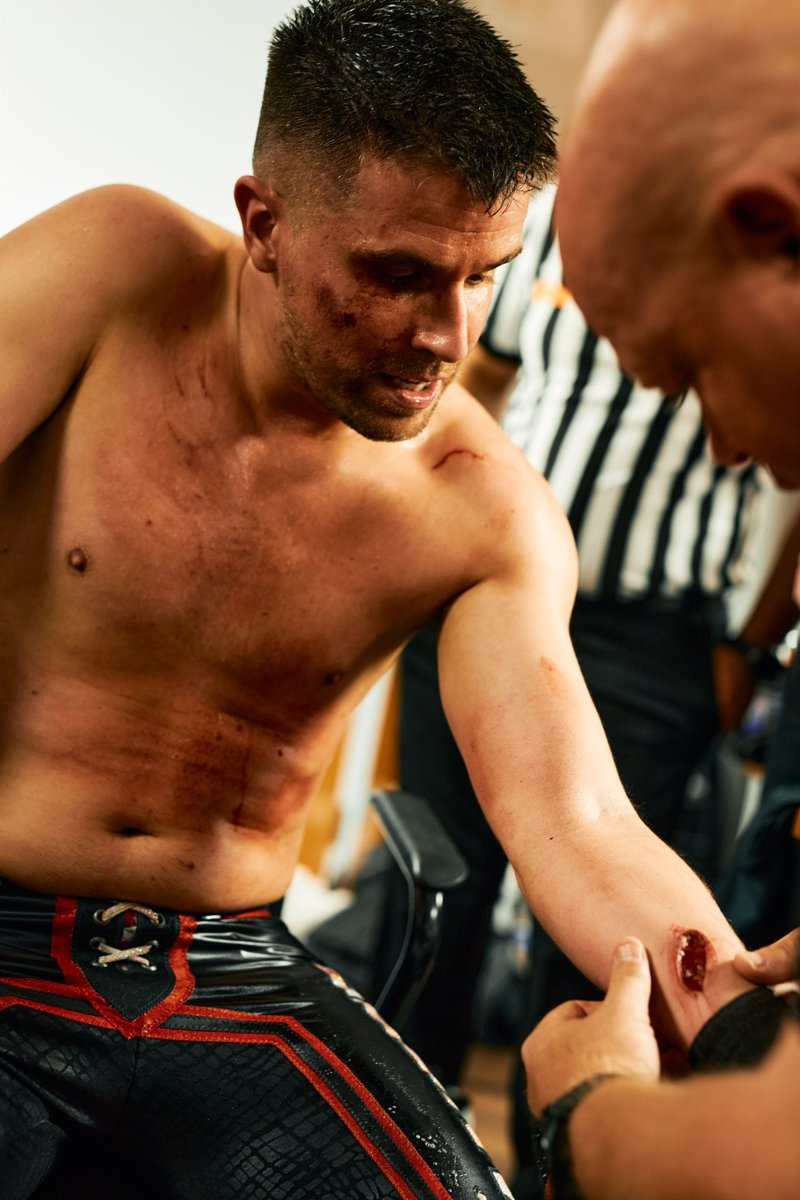 thechrisdenker's tweet photo. 6 hours in the ER
12 stitches
1 night I will never forget

Thank you to DPW, the staff, the insane roster, and every single person in that crowd

I got a lot to improve on and I’m gonna bust my ass to be better every time

For now, I will be on my couch for the next 4 days 😂 https://t.co/rOKM2EeGa4