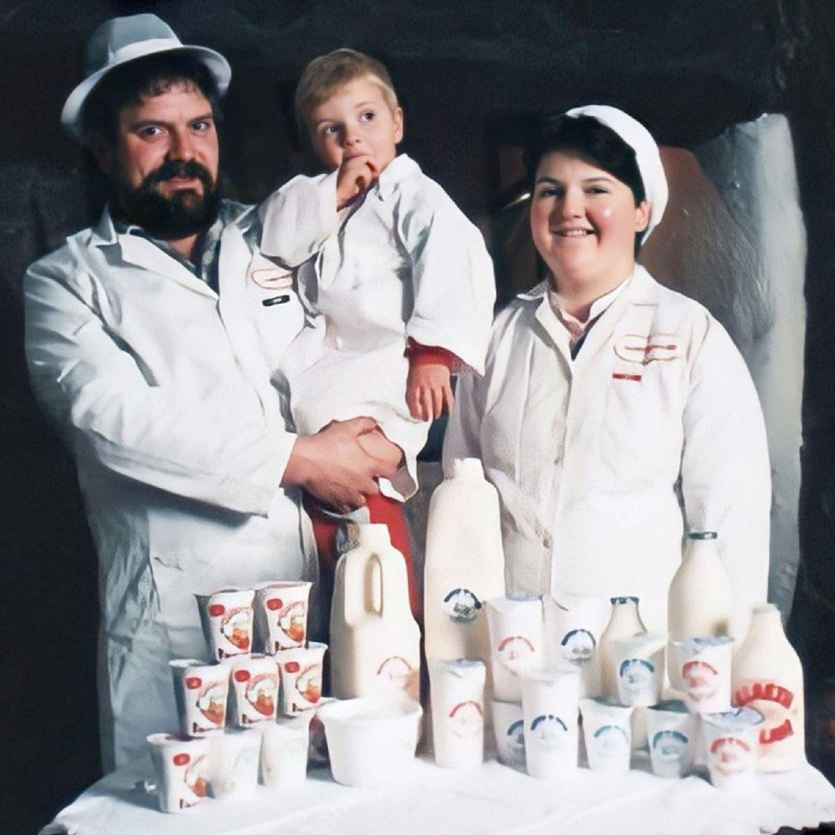 Today is the beginning of Enterprise week. It’s a week designed to encourage potential entrepreneurs, especially young people to start their own business. Gareth & Falmai took the plunge nearly 40 yrs ago and haven’t looked back! #familybusiness #Entrepreneurship