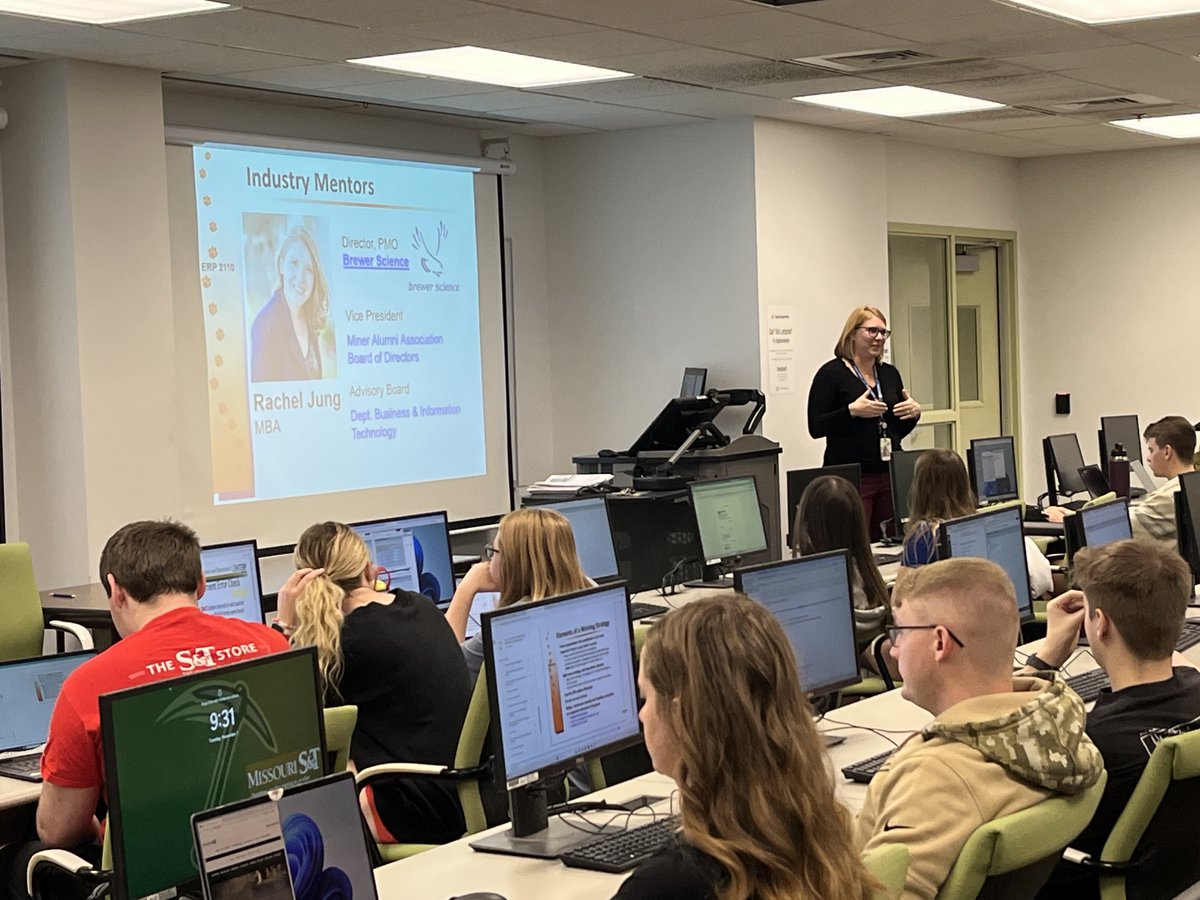 Center4ERP's tweet photo. Thank you @RachelLynnJung from @brewerscience for joining us during our #ERP 2110 Round 1 competition. Students enjoyed your insights and expertise. @MissouriSandT #KummerCollege
Event Photos: https://t.co/hEhkY8jTFV https://t.co/cgkMfYqbJh
