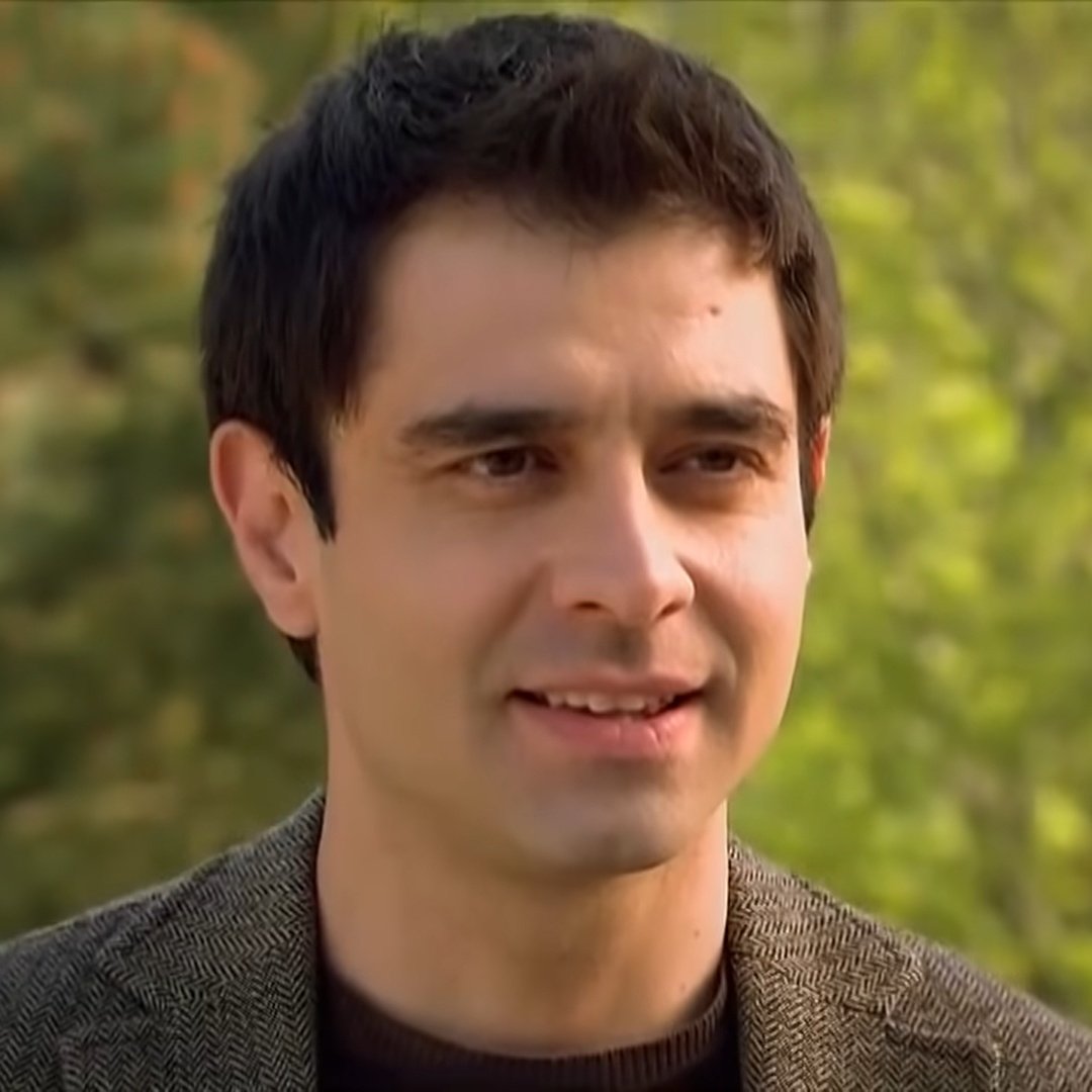 Uzayvebiz0's tweet photo. Hasret 'Gülmek sana çok yakışıyor' diyince Murat 😂
#gönülçelen #hasmur https://t.co/GjkBjzkw2X