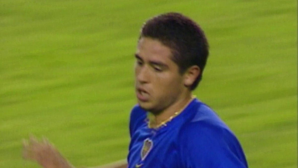 CancionUlloa's tweet photo. Sigue doliendo. Siempre con Román. https://t.co/2rImK9GJJu