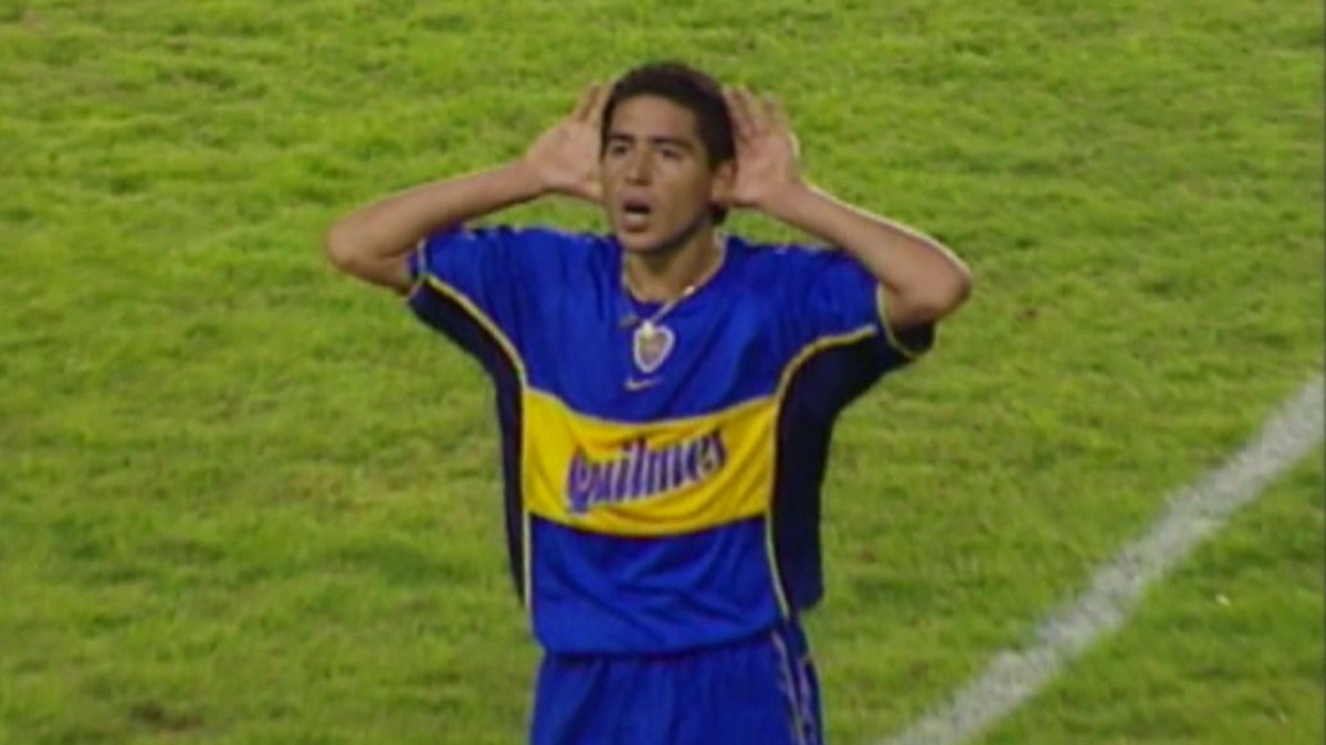 CancionUlloa's tweet photo. Sigue doliendo. Siempre con Román. https://t.co/2rImK9GJJu