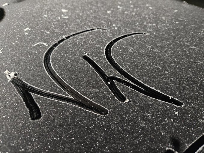 Zaczyna się to gowno na samochodzie 😑 https://t.co/h7NQ1lfNKv