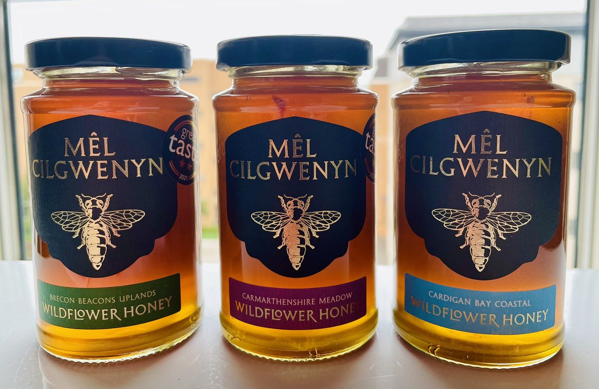 SensitiveTravel's tweet photo. So wonderful to win some @Cilgwenyn honey 🍯 &amp; gifts recently! I use a fair amount of #rawhoney doing @MedicalMedium protocols &amp; was v pleased when I found an ethical local (ish) #Welsh beekeeper 🐝 last year. “Honey is written into our lineage. Who we are—our souls, our DNA.” AW https://t.co/nL3htZ5URC