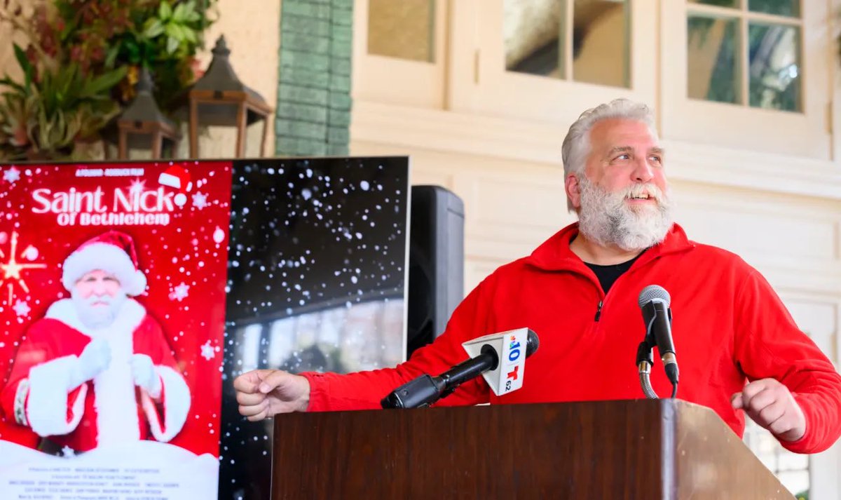 <a href="/MrDanielRoebuck/">Daniel Roebuck</a> 
announces his new film "Saint Nick of Bethlehem"  Danny looks perfect for this role!! Can't wait to see this movie! Parts are filmed <a href="/HotelBethlehem/">Historic Hotel Bethlehem</a> and other areas in #lehighvalley  <a href="/mcall/">The Morning Call</a> mcall.com/2023/11/13/bet…
