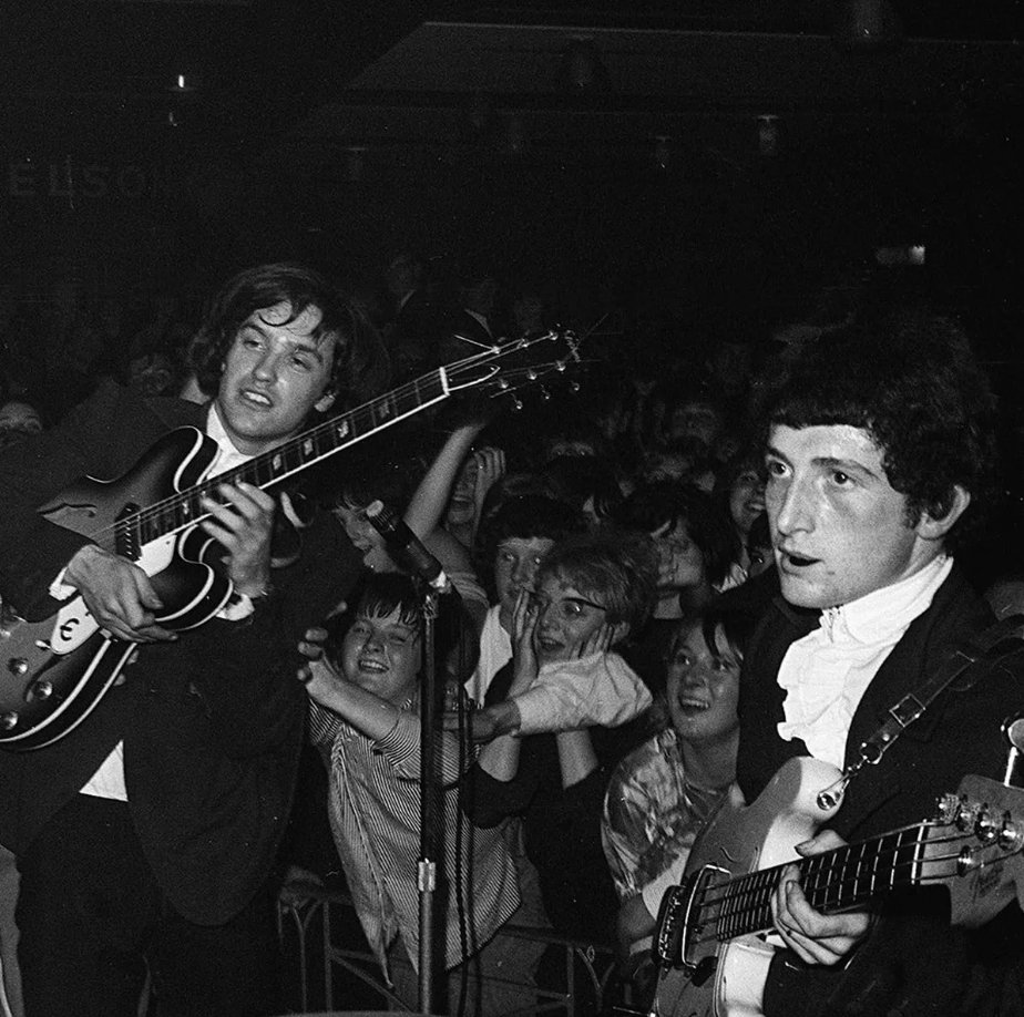TheKinks's tweet photo. To celebrate the release of 'The Journey - Part 2’ this Friday, we want to hear about your memories of The Kinks. Leave a comment on this post and tell us about your recollections of one of the most influential rock bands ever! https://t.co/3NejSJmChs
