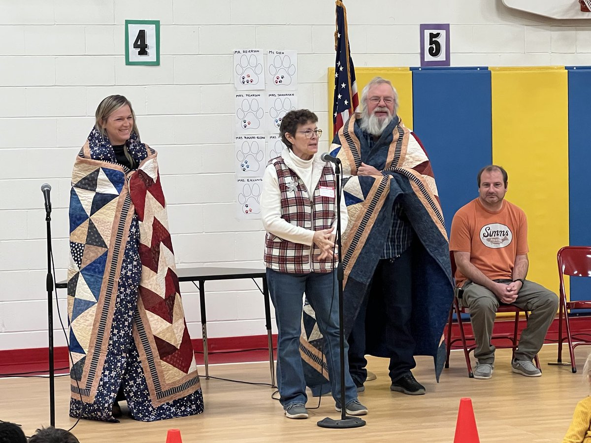 KathyVanWert's tweet photo. Horace May recognized our veterans today at an assembly.  Quilts of Valor gifted two special veterans. https://t.co/39W02atYPl