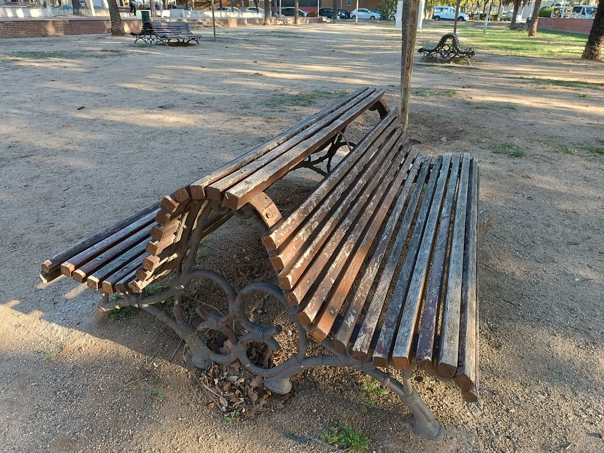 millorem Mollet tweet media