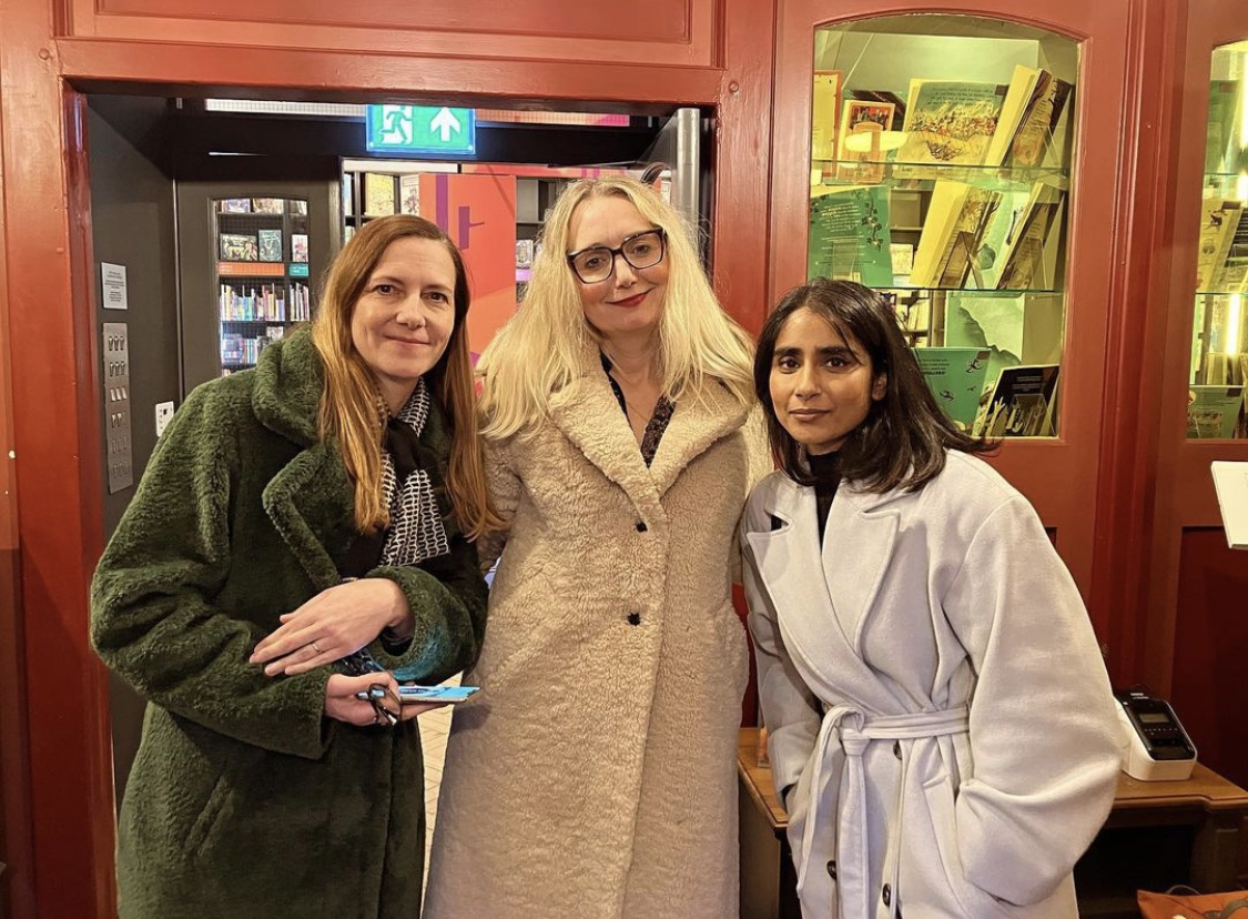 Thank you @IBBYUK for not only giving us the chance to speak, but for enabling us to find new friendships. 
❤️ @cerrieburnell
❤️ @CPillainayagam