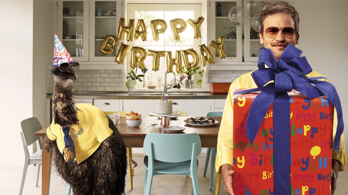 Googling “what to get a large bird for his birthday” did NOT disappoint. Thanks, internet! Help me wish a very happy birthday to my best pal, LiMu! #HappyHatchDay