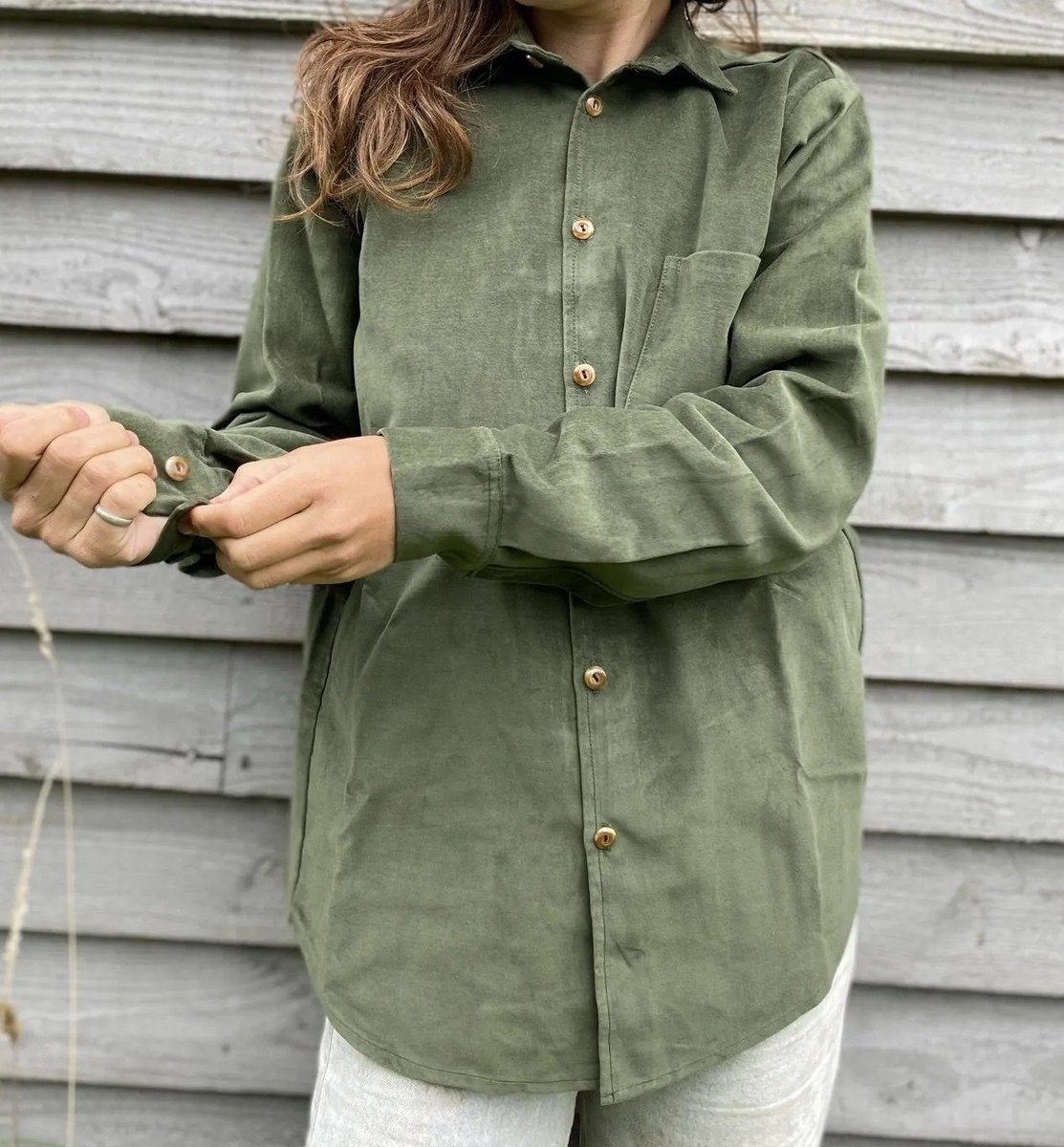 Our vintage moleskin shirts are a bargain for just £25 each. These are great for layering up on a cold day, soft and warm. The moleskin is like velvet to the touch and washes well. Please check the sizing as these are an old fashioned, narrower cut.

bit.ly/VintageMoleski…