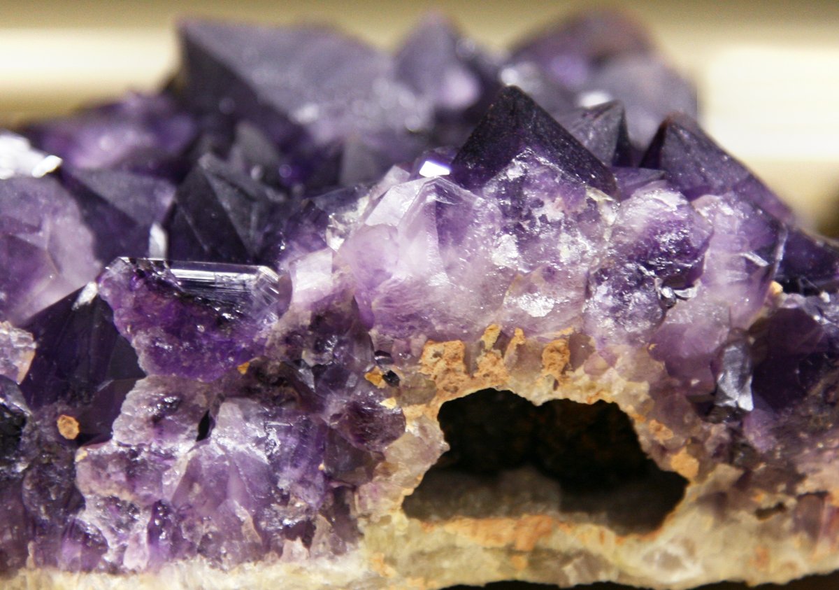 #DYK - Amethyst was adopted as Ontario’s official mineral in 1975 to represent the mineral wealth of the province. It can be found in clusters throughout northern Ontario, concentrated around Thunder Bay